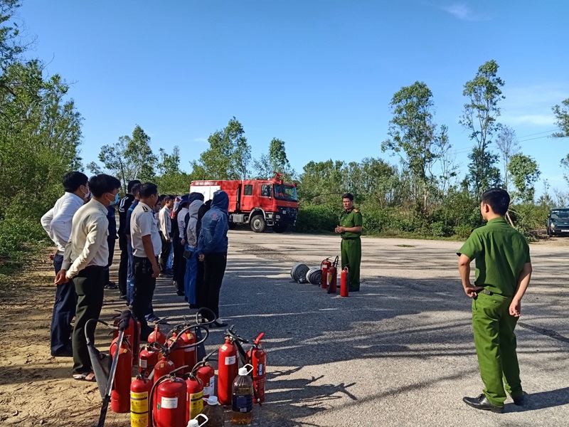 Huấn luyện phòng cháy chữa cháy